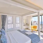 Willa Honeymoon With Luxury Indoor And Outdoor Pools In Kalkan Kaş
