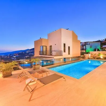 Villa Honeymoon With Luxury Indoor And Outdoor Pools In Kalkan *