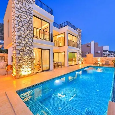 Villa Honeymoon With Luxury Indoor And Outdoor Pools In Kalkan *