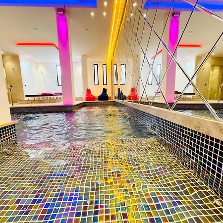 Honeymoon With Luxury Indoor And Outdoor Pools In Kalkan Kaş