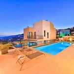 Вилла Honeymoon With Luxury Indoor And Outdoor Pools In Kalkan