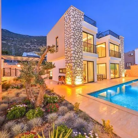 ヴィラ Honeymoon With Luxury Indoor And Outdoor Pools In Kalkan カシュ