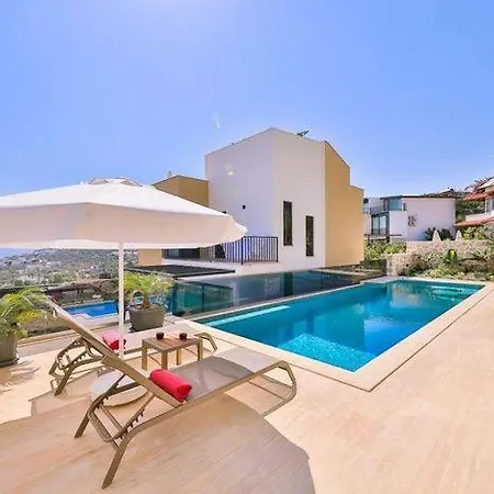 ヴィラ Honeymoon With Luxury Indoor And Outdoor Pools In Kalkan
