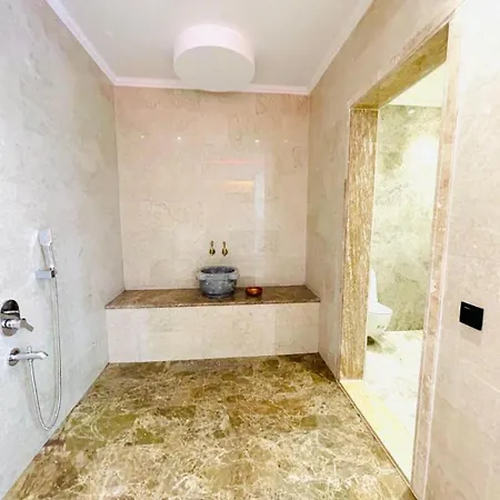 Honeymoon With Luxury Indoor And Outdoor Pools In Kalkan ヴィラ *