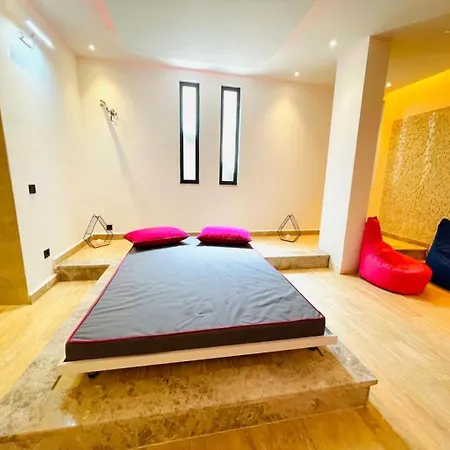 Honeymoon With Luxury Indoor And Outdoor Pools In Kalkan ヴィラ *