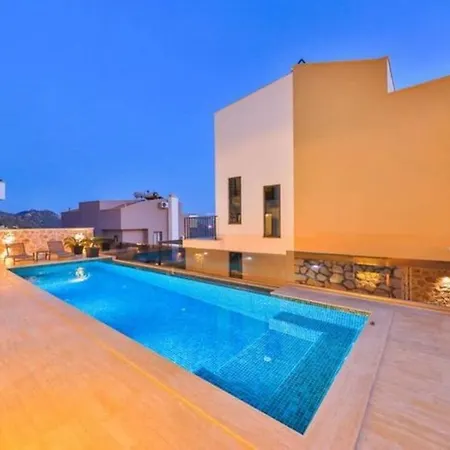 Honeymoon With Luxury Indoor And Outdoor Pools In Kalkan Villa Kaş