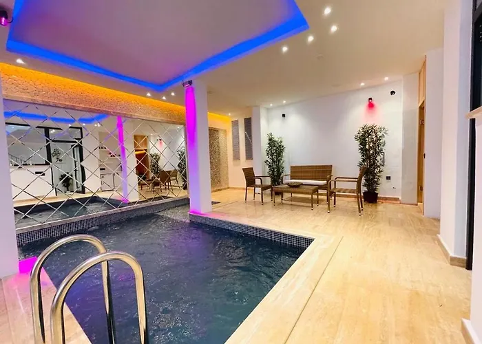 Villa Honeymoon With Luxury Indoor And Outdoor Pools In Kalkan Kas