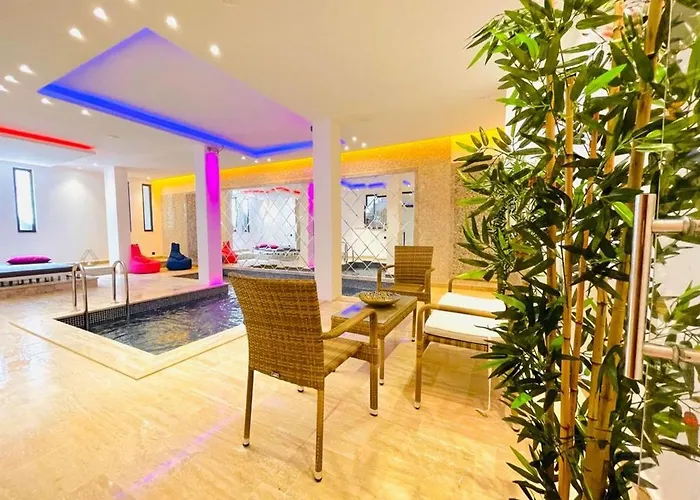 Honeymoon With Luxury Indoor And Outdoor Pools In Kalkan * Kas