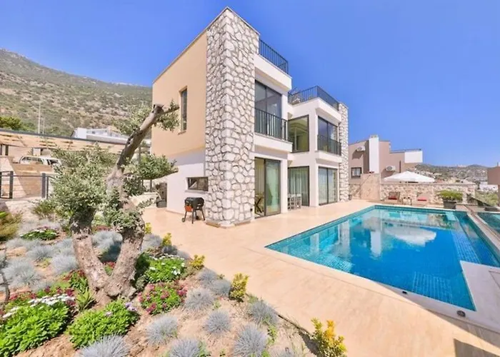 Honeymoon With Luxury Indoor And Outdoor Pools In Kalkan