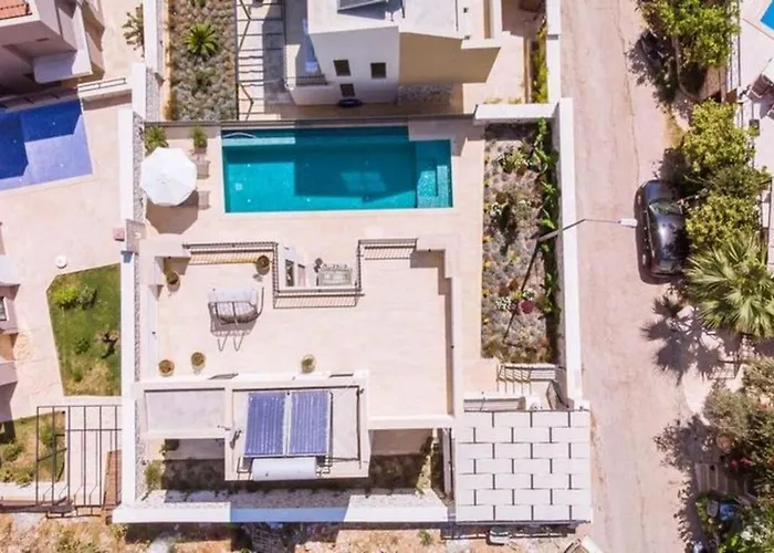 Villa Honeymoon With Luxury Indoor And Outdoor Pools In Kalkan Kas
