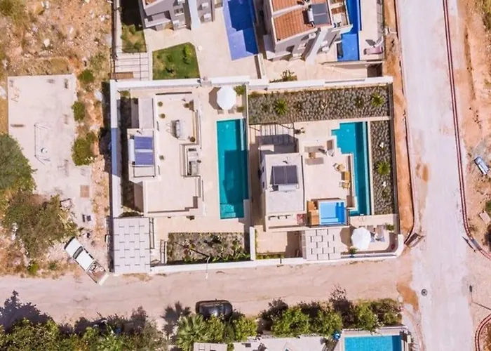 Honeymoon With Luxury Indoor And Outdoor Pools In Kalkan Villa *